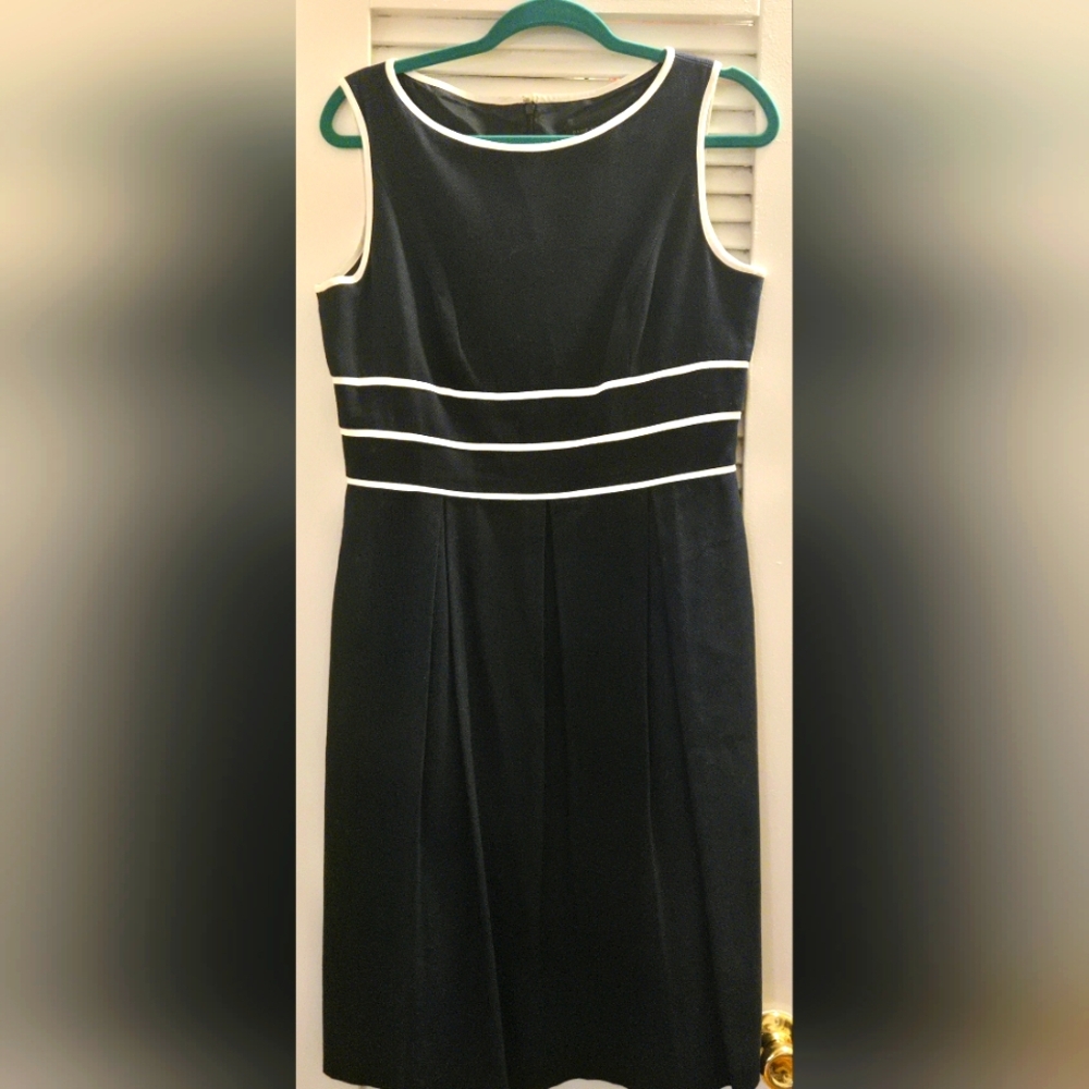 David Meister Black and White Strapless Cocktail Dress